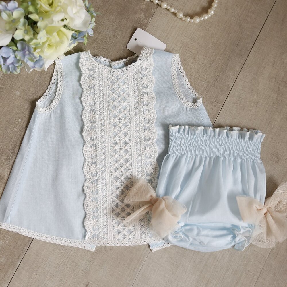 RARE Blue Vintage Newborn Diaper Set With Bonnet Lace and Tulle Newborn NWOT - Picture 7 of 9